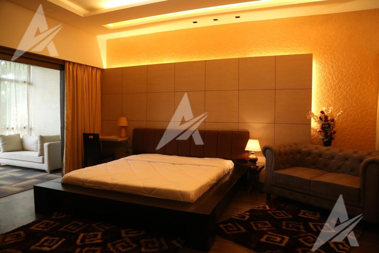 Avanti Tenantry New Delhi Bagian luar foto